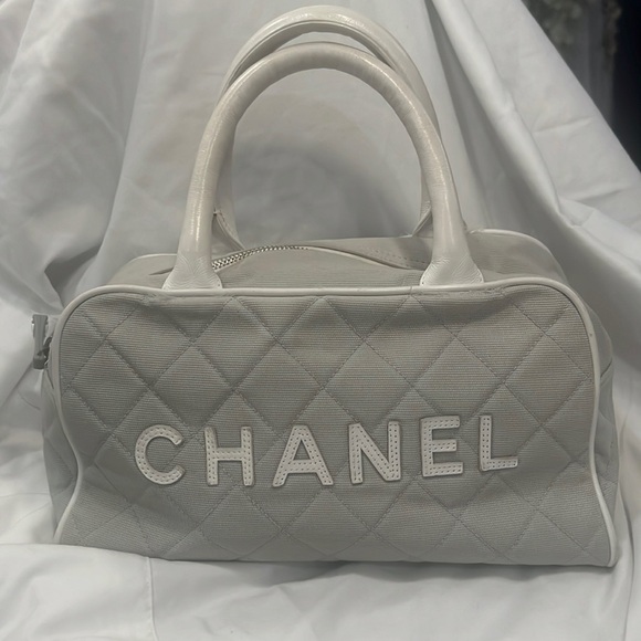 Authentic Chanel Bowler Bag-good condition! Reduced this weekend only!! - Picture 4 of 16